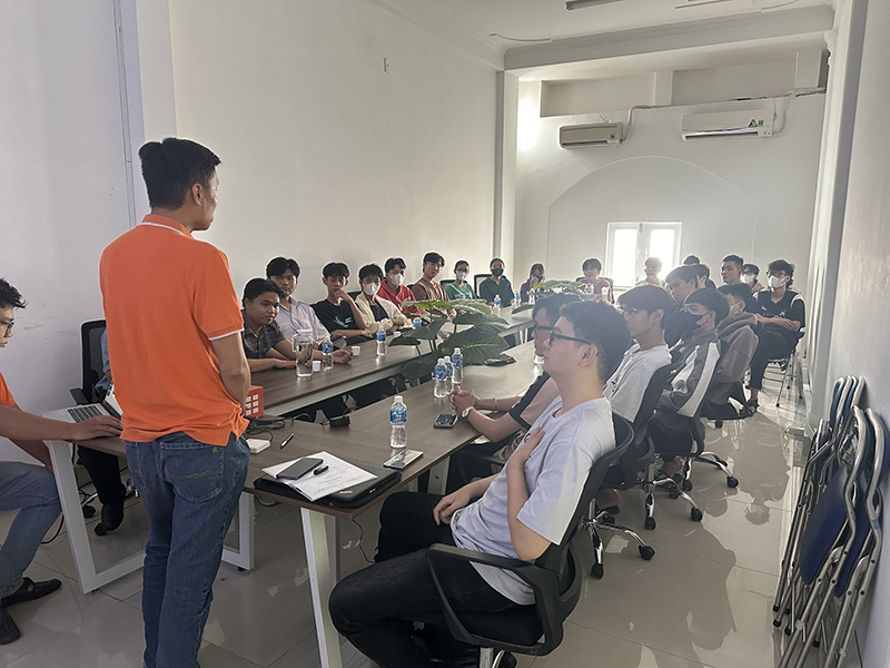 z5635184624272_19910897f0bac16082b5141f535e4866